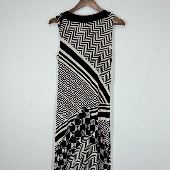 Chico's Travelers Size Small Slinky Liquid Knit Brown Beige Geometric Print Maxi - Picture 3 of 8
